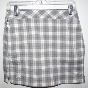 UnderArmour, ladies golf skort, size 4